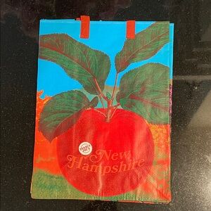 Trader Joe’s New Hampshire Apple Bag